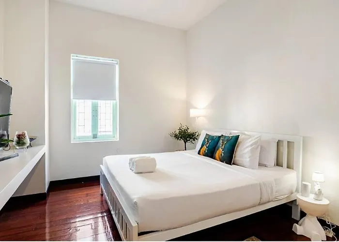 Baan Surawong 390 Heriteg House 公寓 *