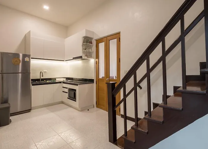 Baan Surawong 390 Heriteg House