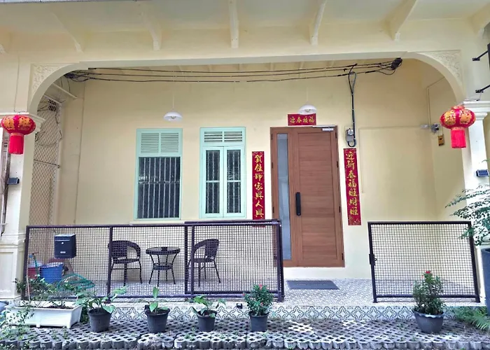 Baan Surawong 390 Heriteg House * 曼谷